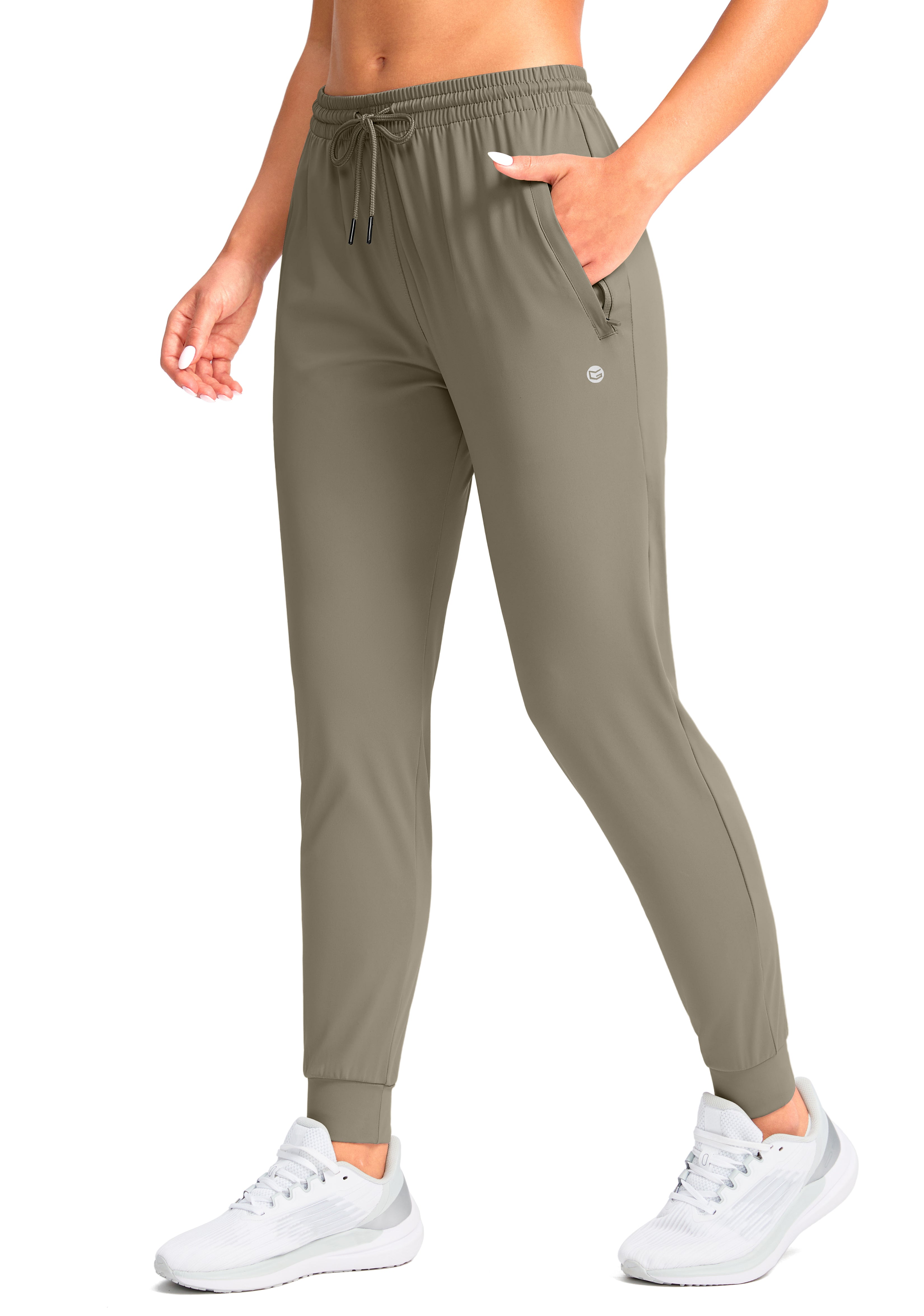 Stretch Slim-Fit Golf Joggers with pockets